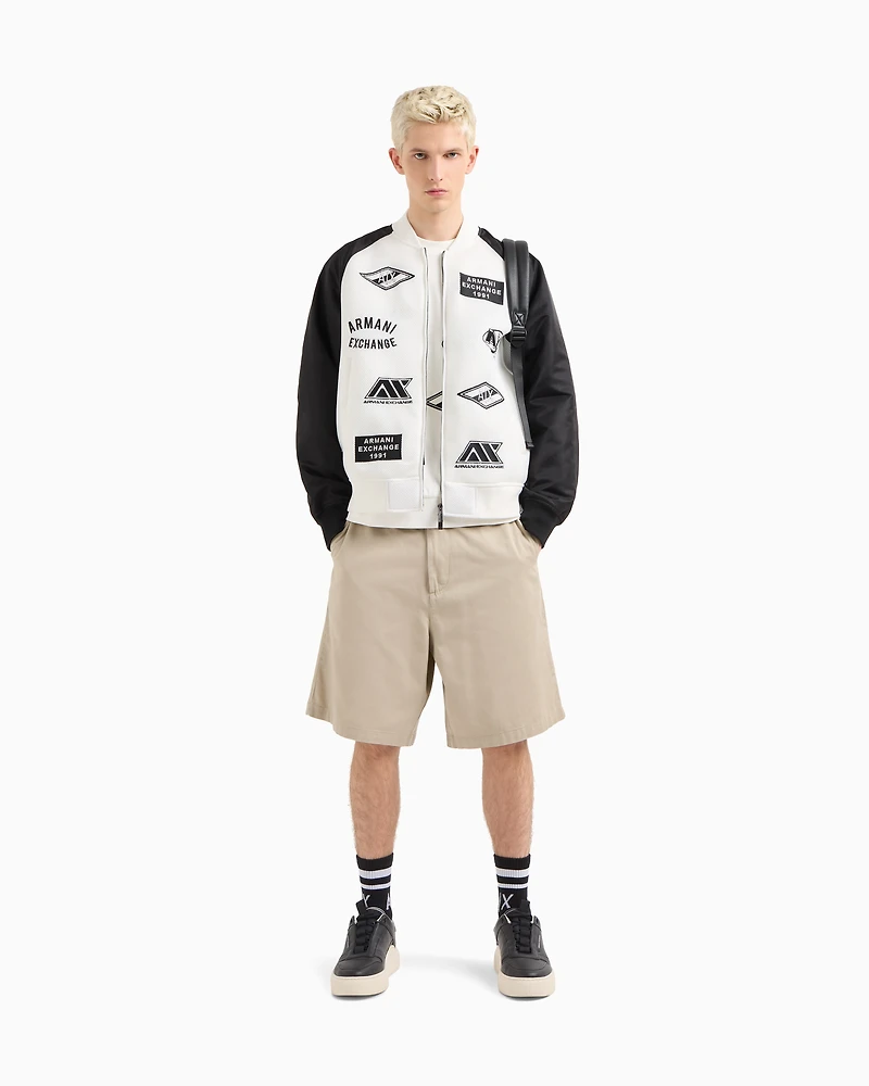 Crewneck sweatshirt with patches and logos