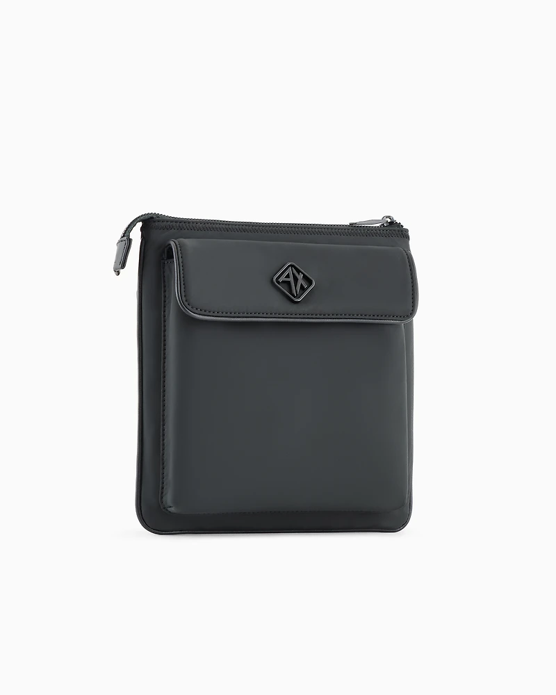 Shoulder bag with logo on the front