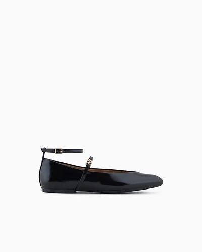 Pointed toe ballerinas with straps