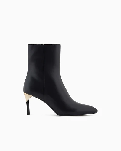 Armani Exchange - Ankle boots with gold detail, Woman, Black, Size: