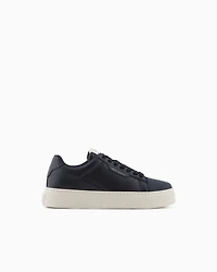 Sneakers with high sole