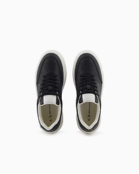 Sneakers with high sole