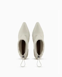 Heeled ankle boots with drawstring
