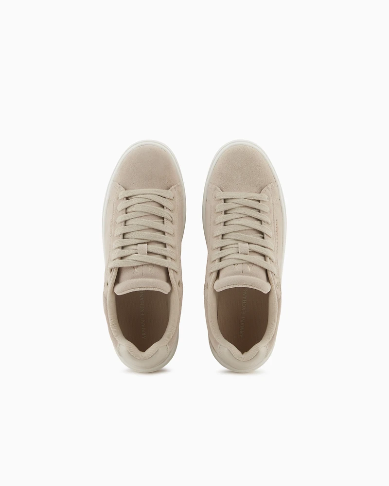 Leather sneakers with embossed details