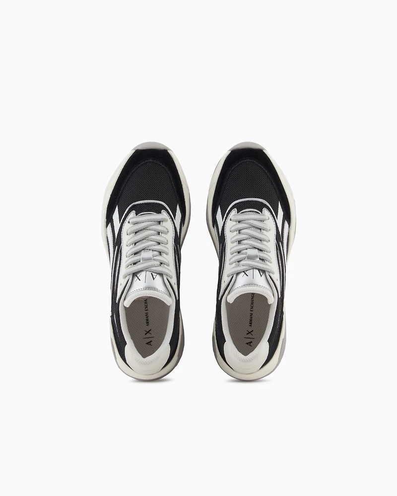 Leather sneakers with contrasting inserts