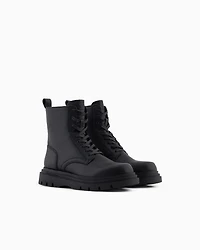 Leather amphibians