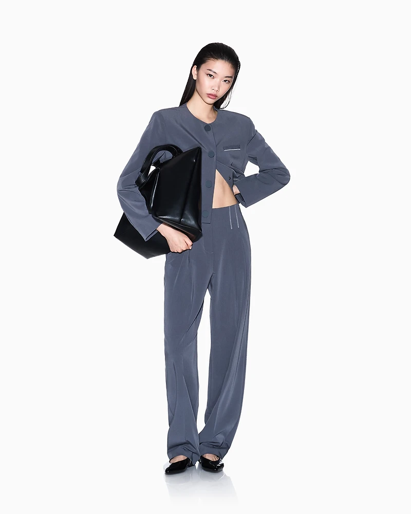 Pants with pleats
