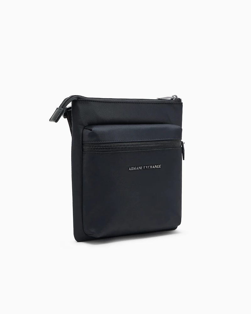  Flat shoulder bag