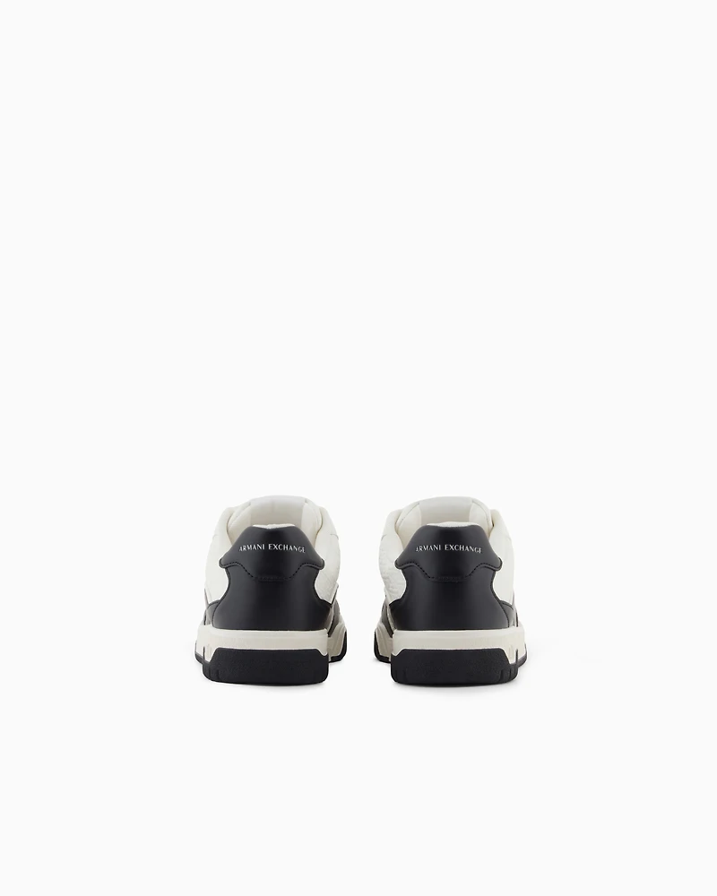 Sneakers with contrasting inserts
