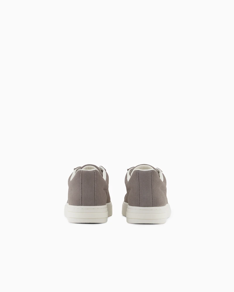 Leather sneakers with elastic
