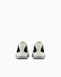 Leather sneakers with contrasting inserts