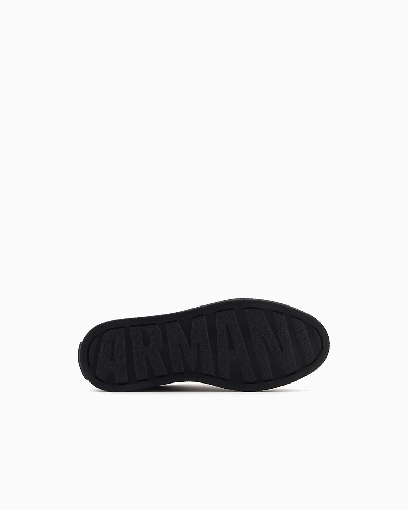 Leather lace-up shoes