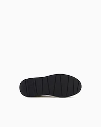 Sneakers with contrasting inserts