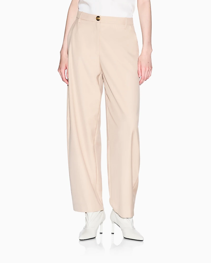 Chino trousers with button