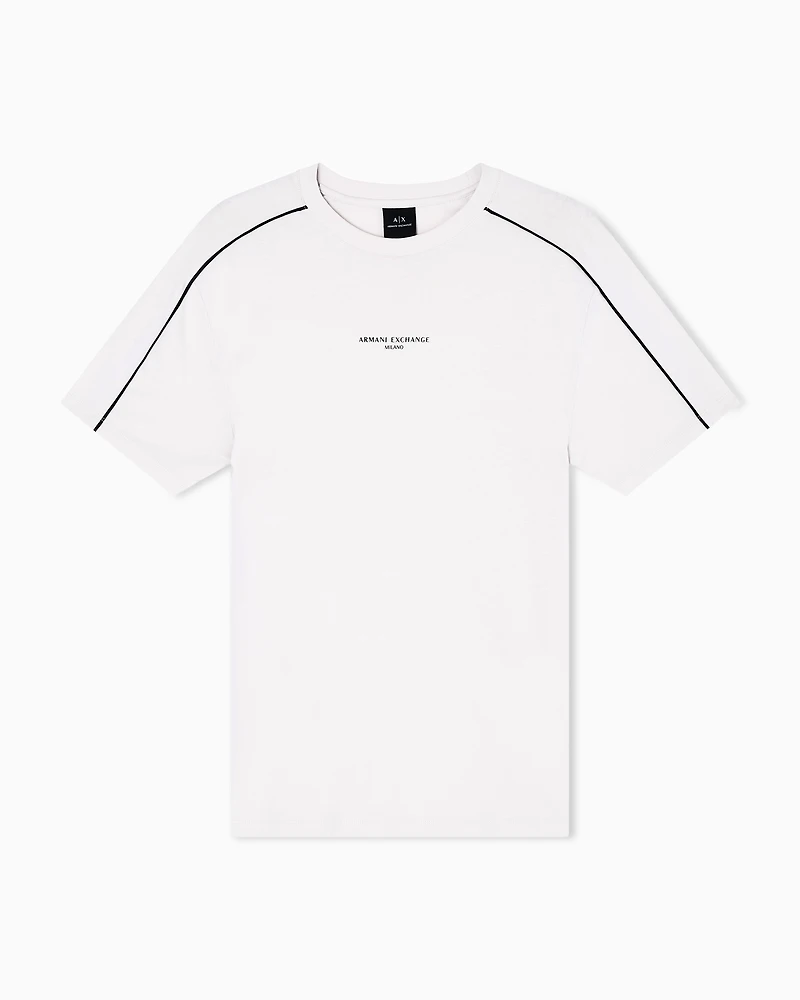 Regular fit T-shirt with contrasting piping