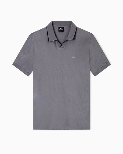 Polo shirt with contrasting profiles