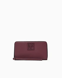  Horizontal wallet with logo