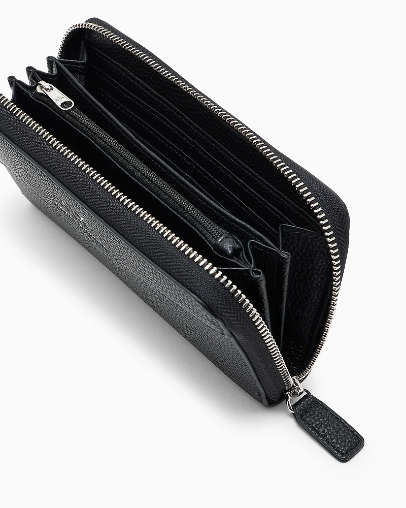 Zip around wallet with shaped stitching