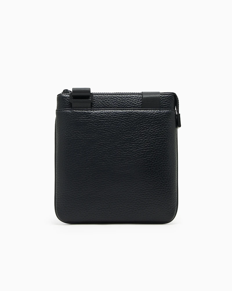  Shoulder bag with logo