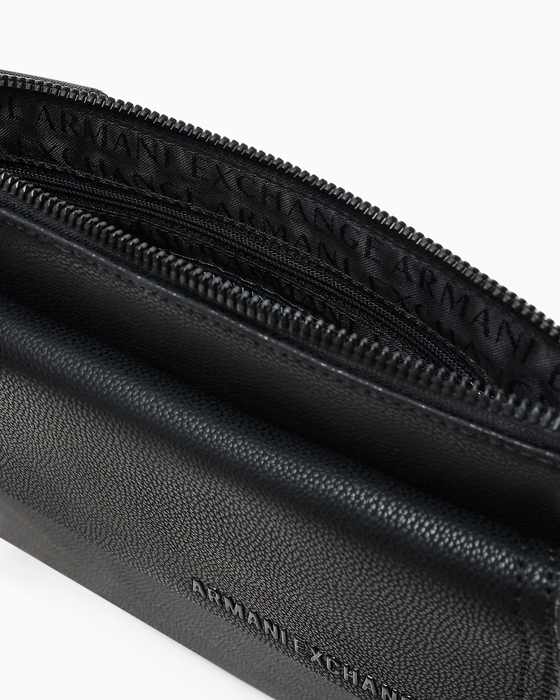 Shoulder bag with flap