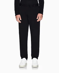 Trousers with zip pockets