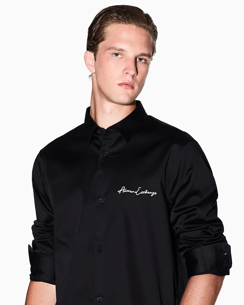 Regular fit shirt with embroidered logo