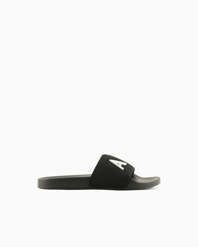 Slider slippers with logo