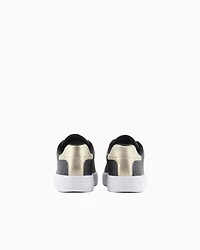 Sneakers with matching embroidered logo and metal detail