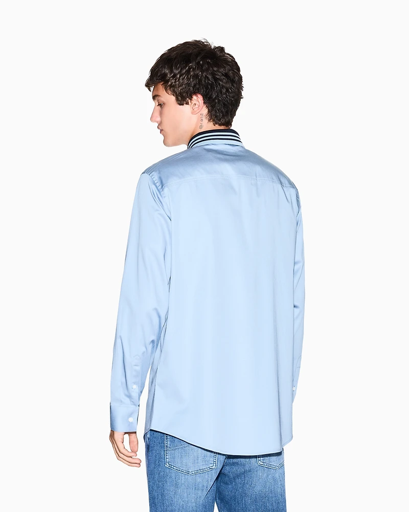 Regular fit shirt with contrasting piping