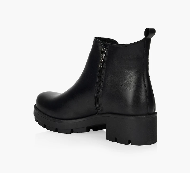 SURREY BOOTIE