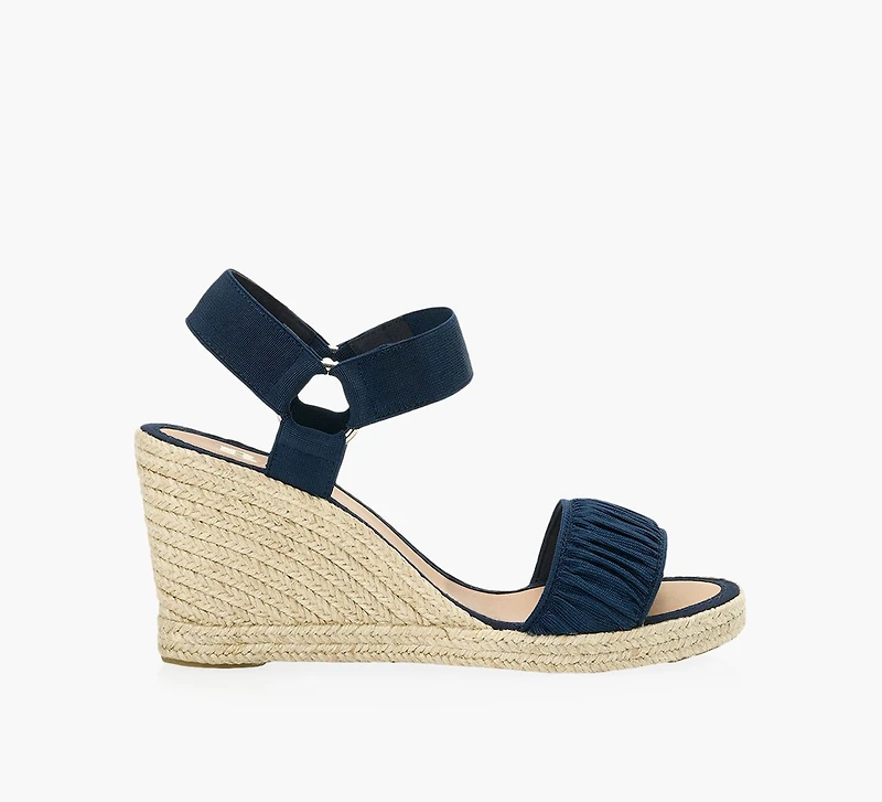 HUDSON WEDGE SANDAL