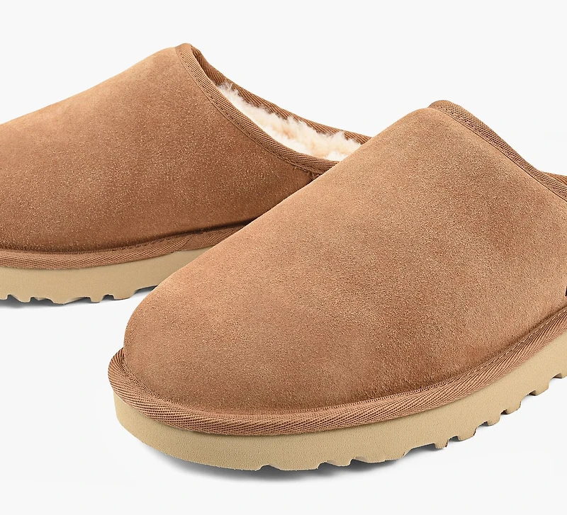 CLASSIC SLIP ON