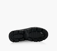 ADIROAM HIKER