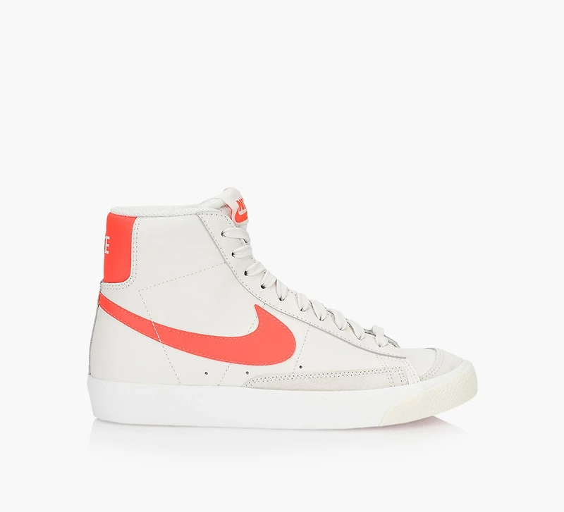 BLAZER MID 77