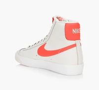 BLAZER MID 77