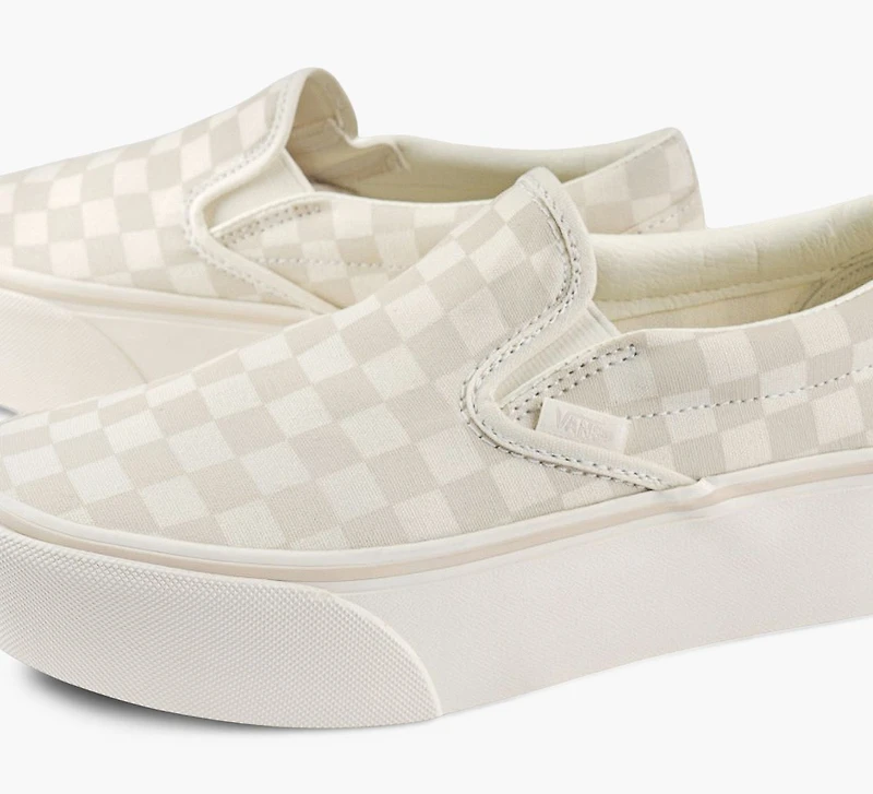 CLASSIC SLIP ON STACKFORM