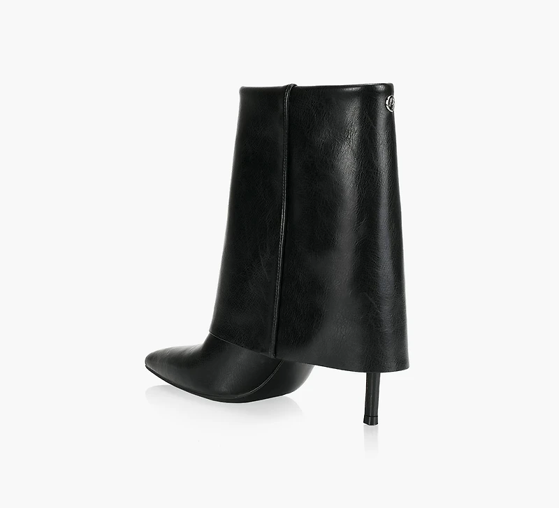NICOLE BOOTIE