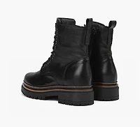 OCHRE BOOTIE