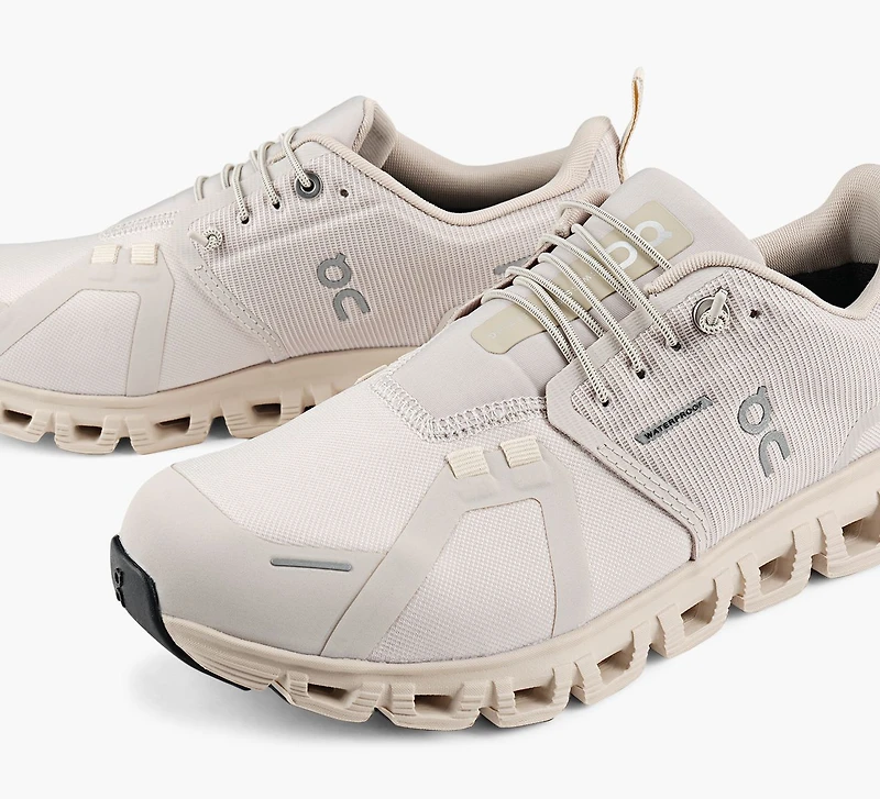 CLOUD 6 WATERPROOF