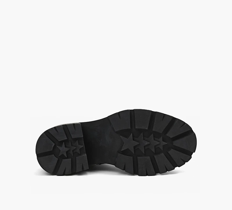 VIVIAN CHELSEA BOOTIE