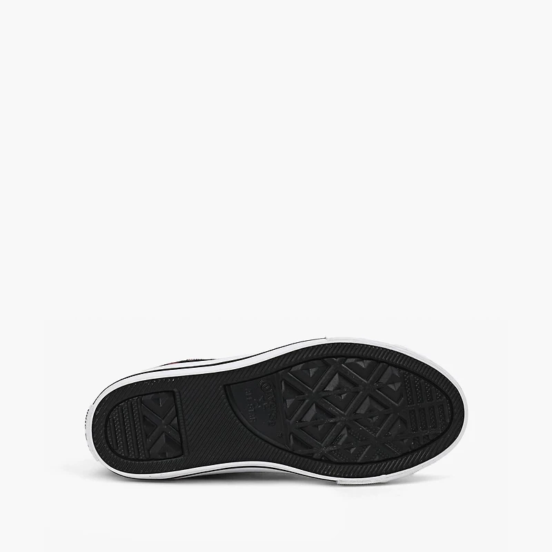 CHUCK TAYLOR ALL STAR STRAWBERRIES