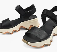 KINETIC IMPACT Y-STRAP SANDAL