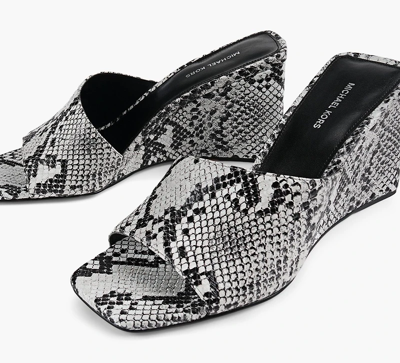 MERRIAM WEDGE