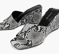 MERRIAM WEDGE