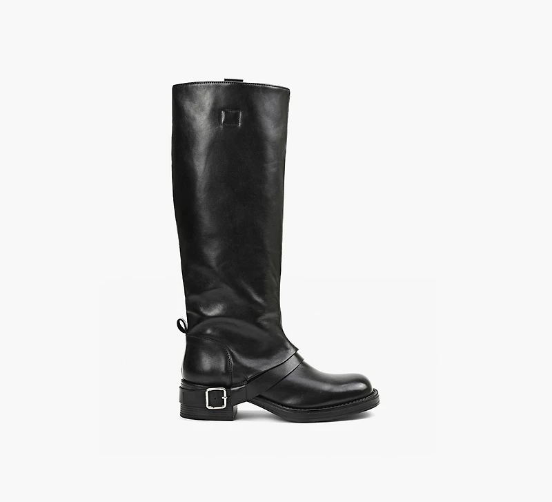 TITUS BOOT