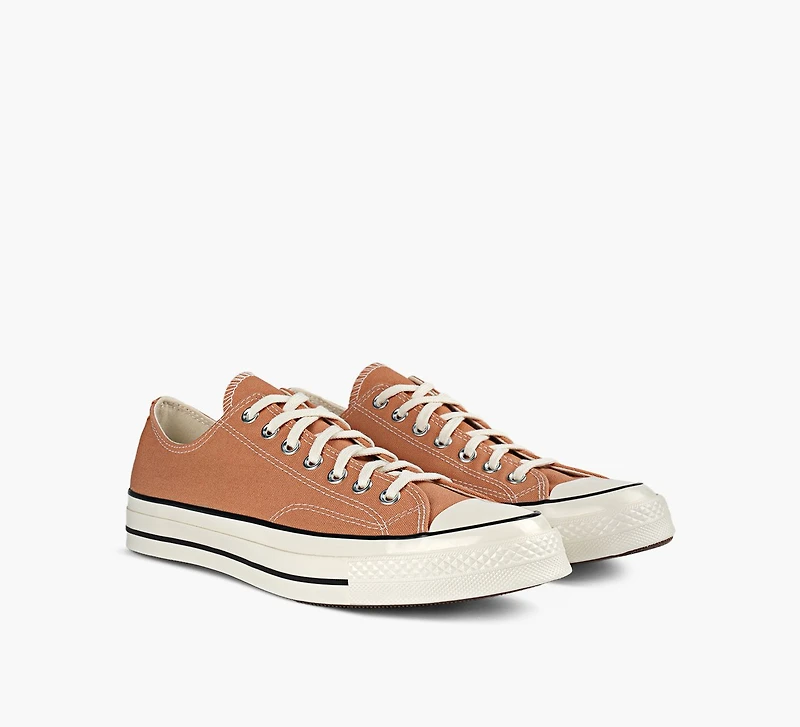 CHUCK 70