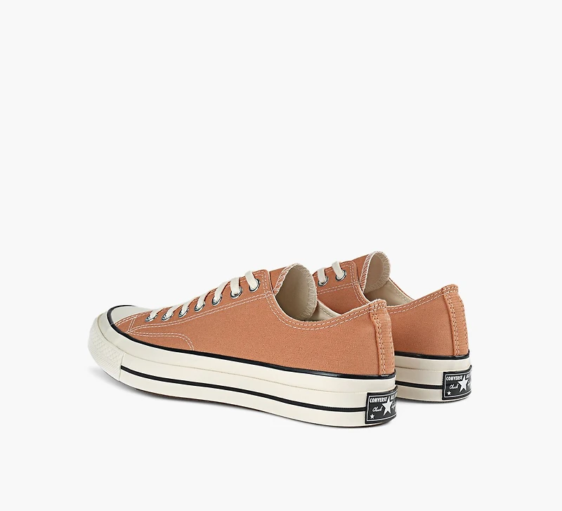 CHUCK 70