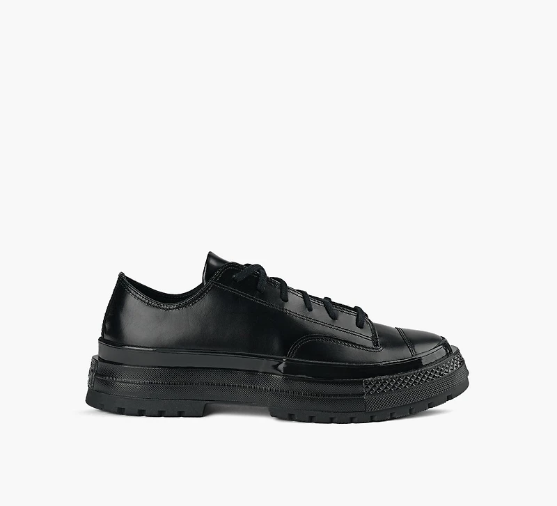 CHUCK 70 FORMAL WILD LIFE