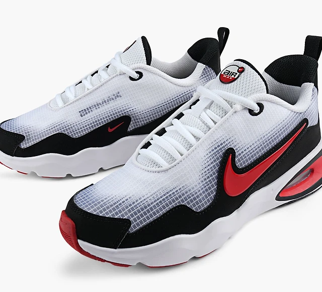 NIKE AIR MAX NOVA Upper Canada Mall