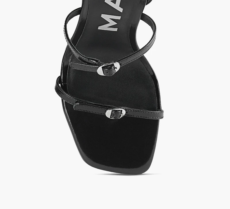 THE DAISY HEEL